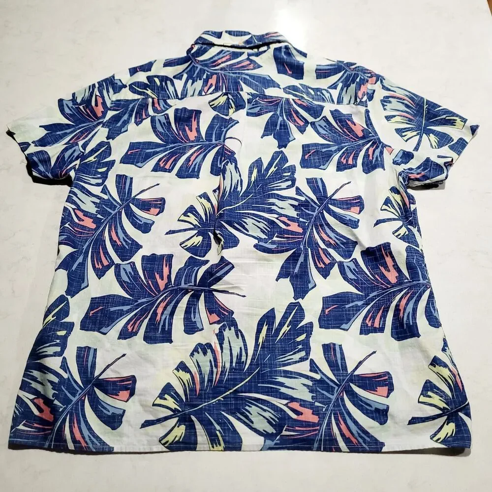 Tommy Hilfiger Custom Fit Hibiscus Button Up  Hawaiian Tropical Print XL NWOT - Picture 3 of 11